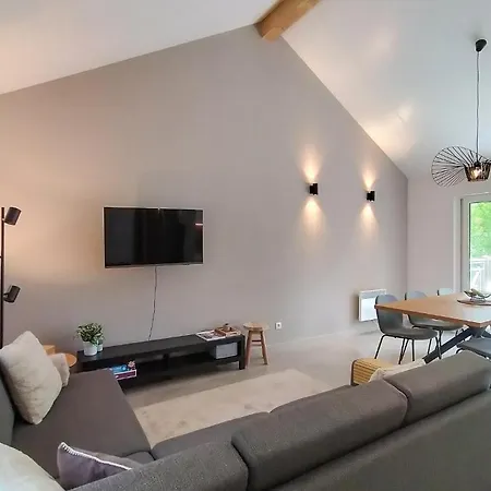 Cozy In With Wifi